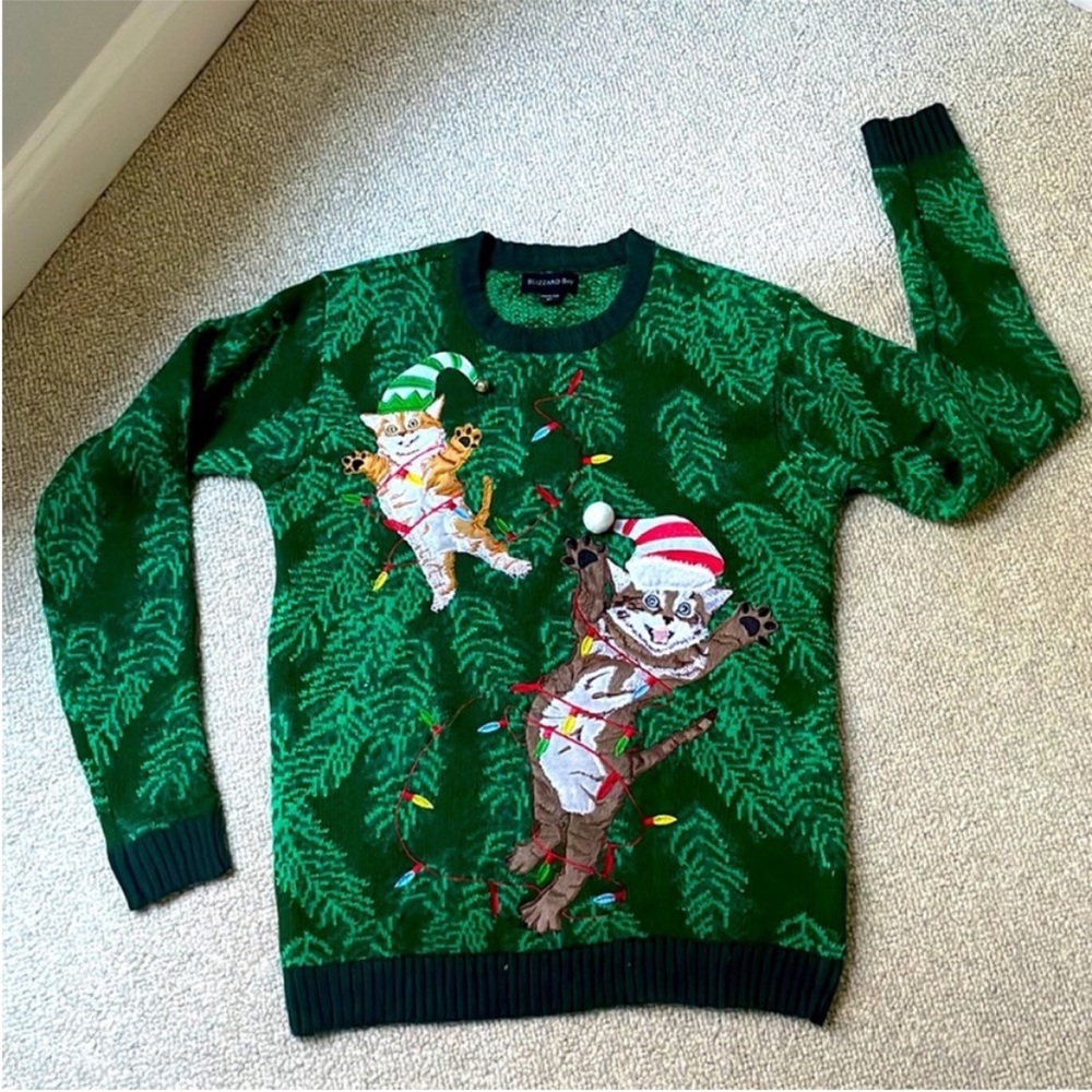 Cat Embroidered Ugly Holiday Christmas Sweater Xmas, size M